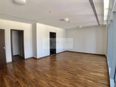 Large Layout | 3BR+Maid|Great Location | DIFC View