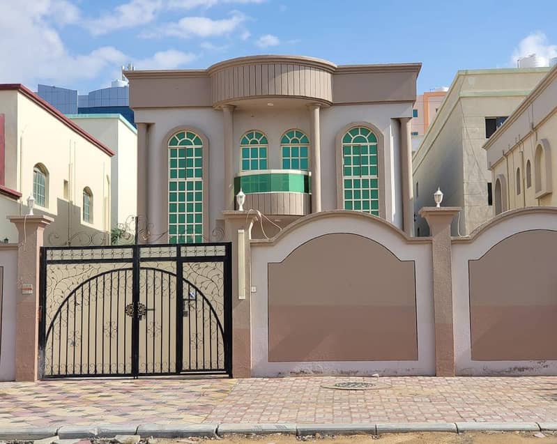 For rent villa in Ajman, Al Rawda area /