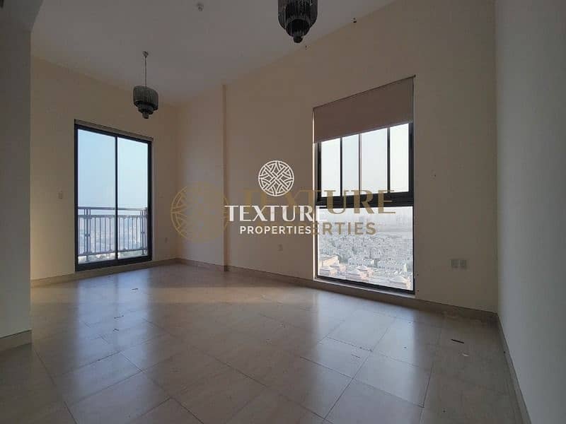 Close to Metro | Vacant | Balcony | Great Deal