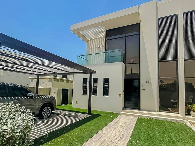 Townhouse | 3 Bed | Available april Townhouse | 3 Bed | Available april