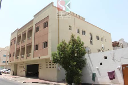 2 Bedroom Flat for Rent in Deira, Dubai - Close to Deira City Center/ Specious 2-BR / Free Parking