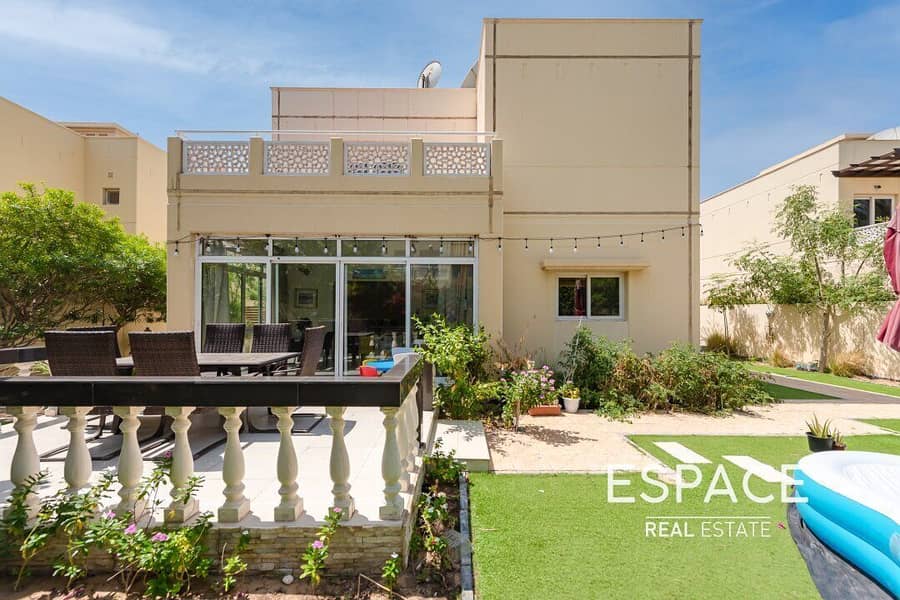 Upgraded | Vacant on Transfer | Nice Plot Upgraded | Vacant on Transfer | Nice Plot