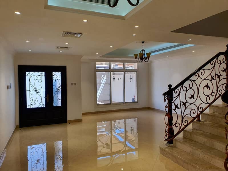 Most Luxury High Finishing Independent 4 Bed Villa | Garden