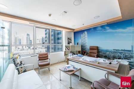 Office for Rent in Jumeirah Lake Towers (JLT), Dubai - Office in Armada Tower 2 | SZR view | Fitted