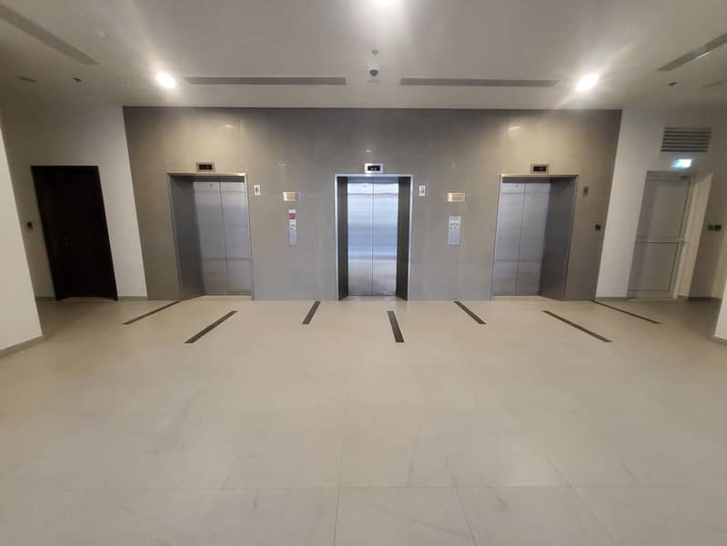 Brand new one be. Annual rent is 41500 AED in 12 Monthly payments Brand new one be. Annual rent is 41500 AED in 12 Monthly payments
