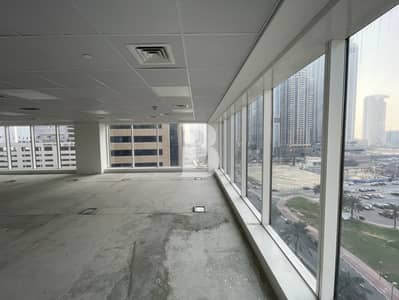 Office for Rent in Dubai Internet City, Dubai - Semi Fitted Office | Stunning Views | Near Metro