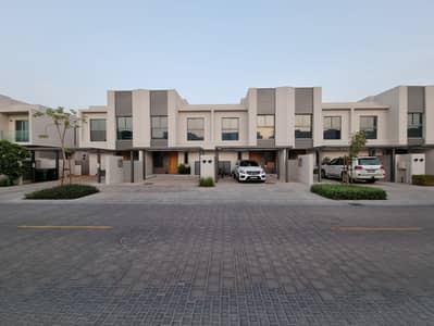 3 Bedroom Villa for Rent in Muwaileh, Sharjah - Brand New, Spacious 3 Bedroom Villa Available For Rent In Al-Zahia.