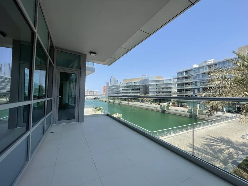 Stunning 2 BR Apartment | Balcony | Canal View