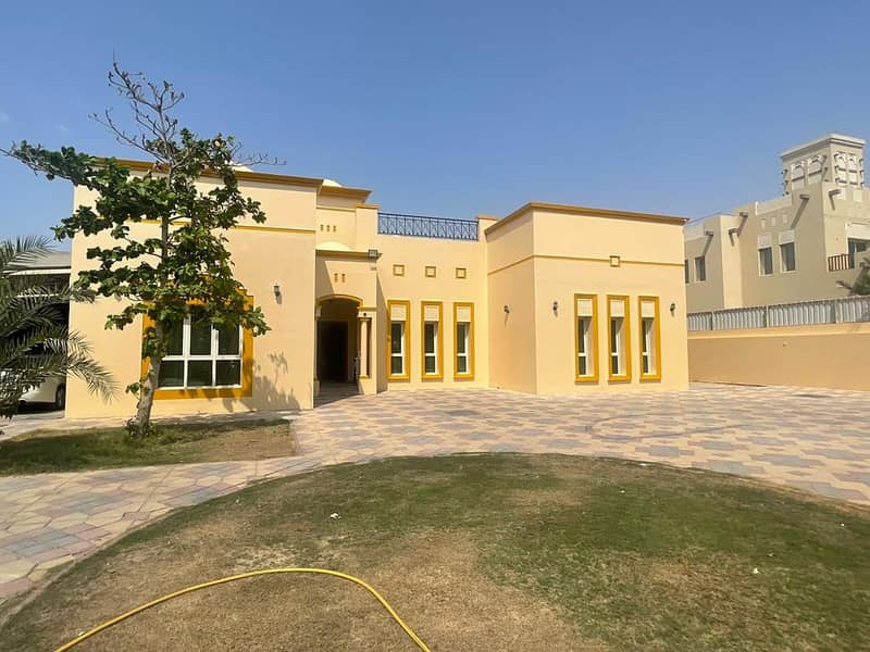 فيلا للبيع بسعر لقطه بالمزهر الاولي بسعر ممتاز فيلا للبيع بسعر لقطه بالمزهر الاولي بسعر ممتاز