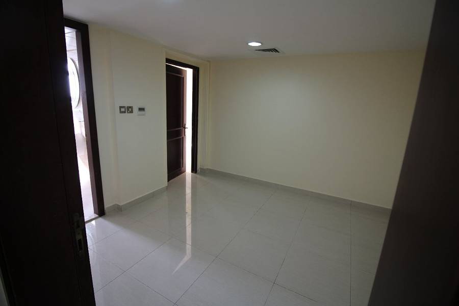 Spacious Stylish one bed room in Khalifa City A