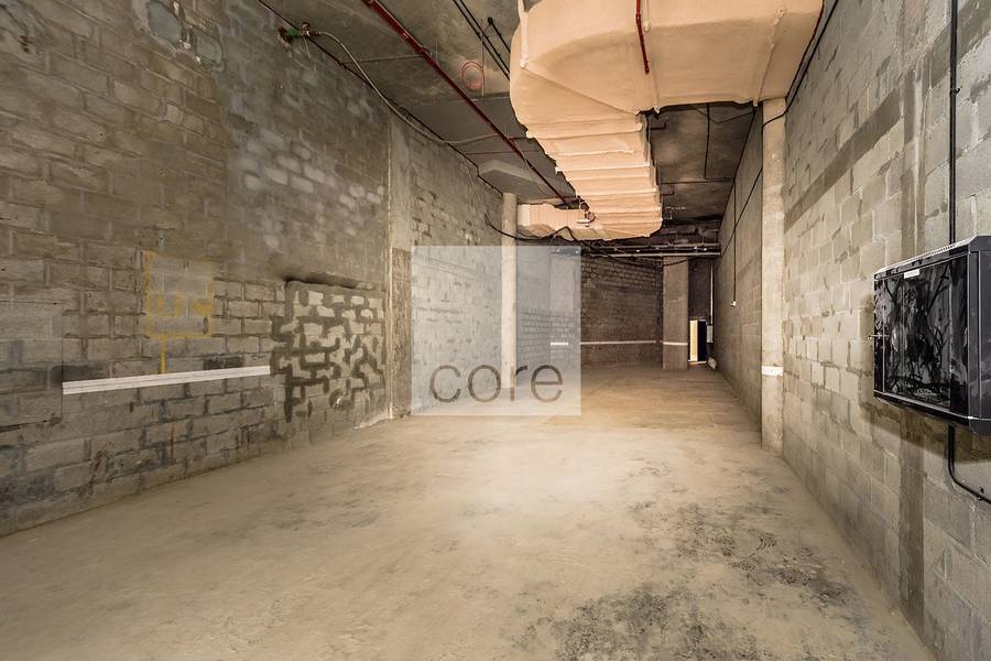 Prime Location | Retail Space | Vacant Prime Location | Retail Space | Vacant