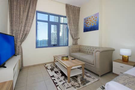 Studio for Rent in Dubai Silicon Oasis (DSO), Dubai - **Min 5 Nights Required **beauteous Studio in Palace Tower 2 (07)