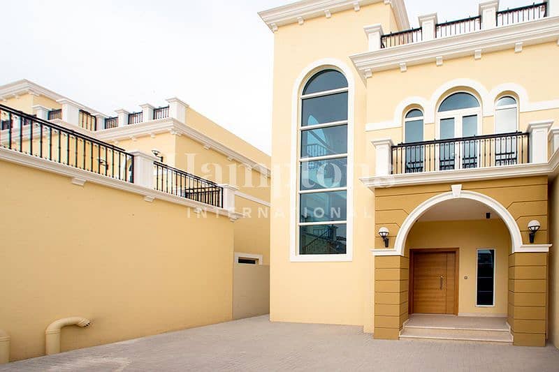 Single Row | Great Location | Landscaped Single Row | Great Location | Landscaped
