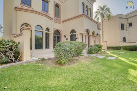 4 Bedroom Villa for Rent in Palm Jumeirah, Dubai - Stunning 4 bedroom Villa with Pool/Beach access