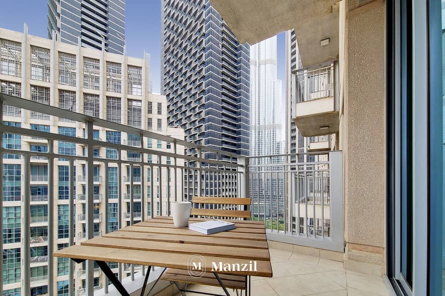 13 Balcony View