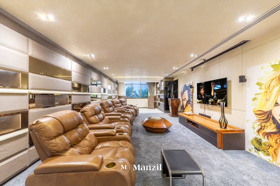 12 Seating Area