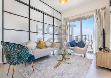 2 Bedroom Apartment for Rent in Dubai Hills Estate, Dubai - Living room