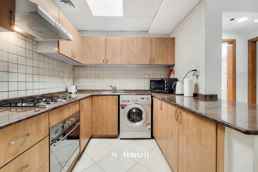 10 Kitchen Area