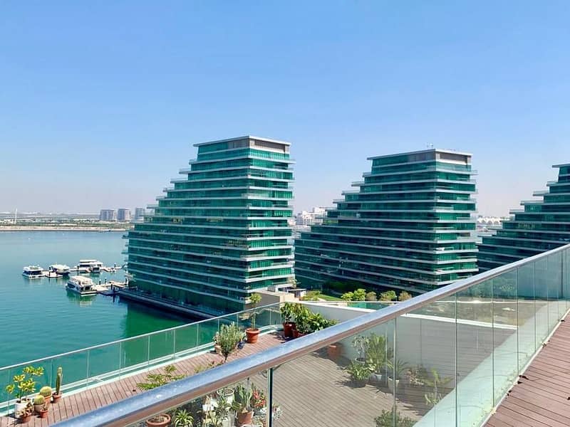 Penthouse | Sea View | Balcony | Beach Access