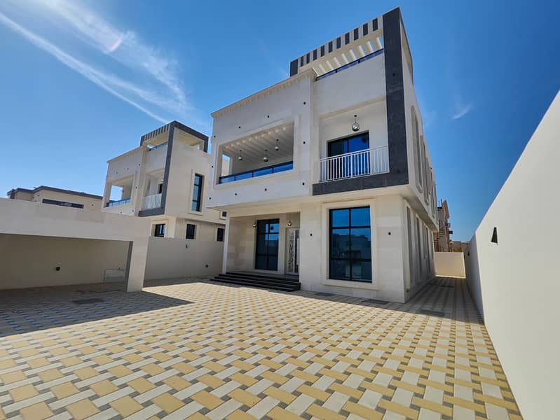 Deluxe villa for rent with a modern and modern design in Al Rawda 1