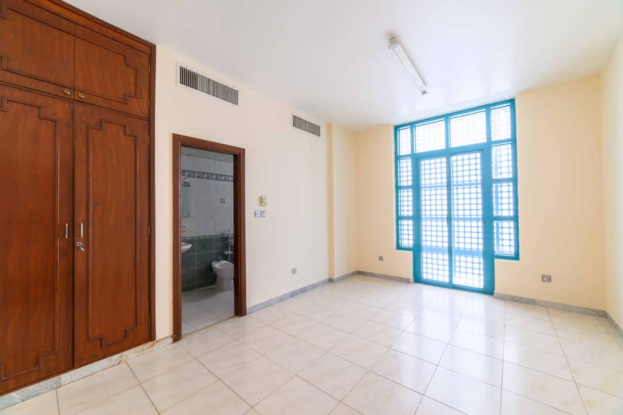 Квартира в Центральный Район, 3 cпальни, 50000 AED - 7376209