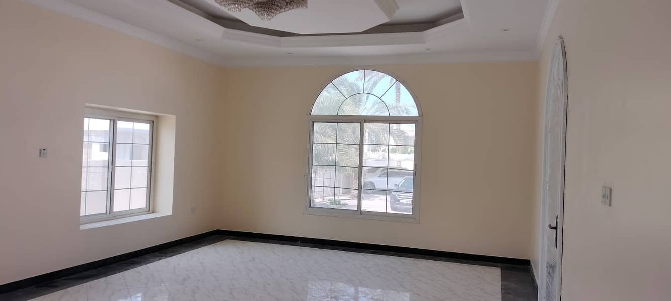 For sale a villa in Al Ramaqia; Sharjah