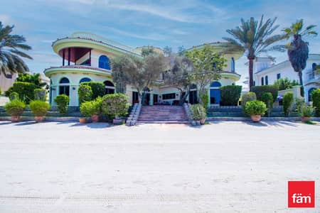 5 Bedroom Villa for Rent in Palm Jumeirah, Dubai - Exclusive Private Beach Signature Villa