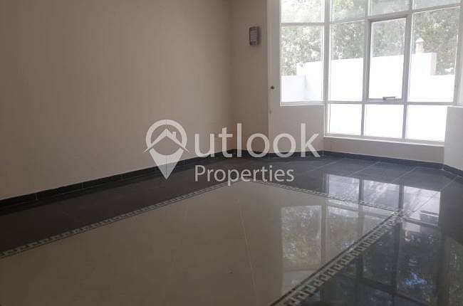 HUGE VILLA 8BHK+MAIDS+DRIVERS+BALCONY+PARKING near Mushrif Mall!