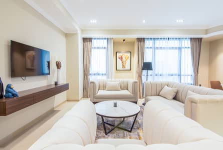 2 Bedroom Apartment for Rent in Dubai Marina, Dubai - Special Summer Offer I Luxurious 2 BDR + Maid I Dubai Marina