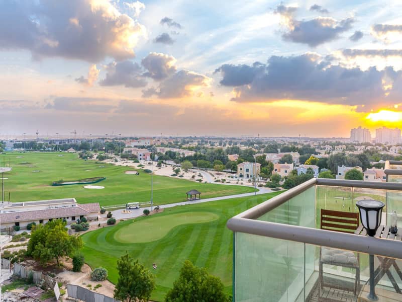 Stunning 1 BR l Golf Course View l Vacant