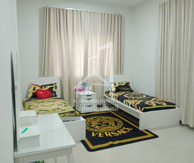 Beautifully finished apartment with a wonderful view of King Faisal Street, close to all services