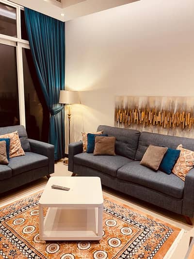 1 Bedroom Flat for Rent in Al Rifah, Sharjah - Sharjah Al-Rifaa, a room and a hall with new furniture, inside a cabin, overlooking the sea, the price is 3700