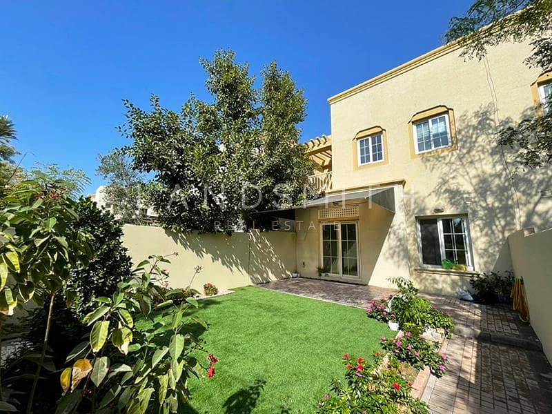 Exclusive I Single Row | 2BR + Study Villa | Vacant Exclusive I Single Row | 2BR + Study Villa | Vacant