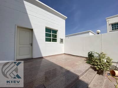 Private Entrance-Luxurious 1BHK-2 Bathrooms