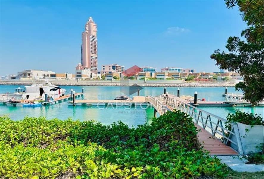 位于滨海乡村，皇家滨海别墅区 4 卧室的别墅 700000 AED - 7410143