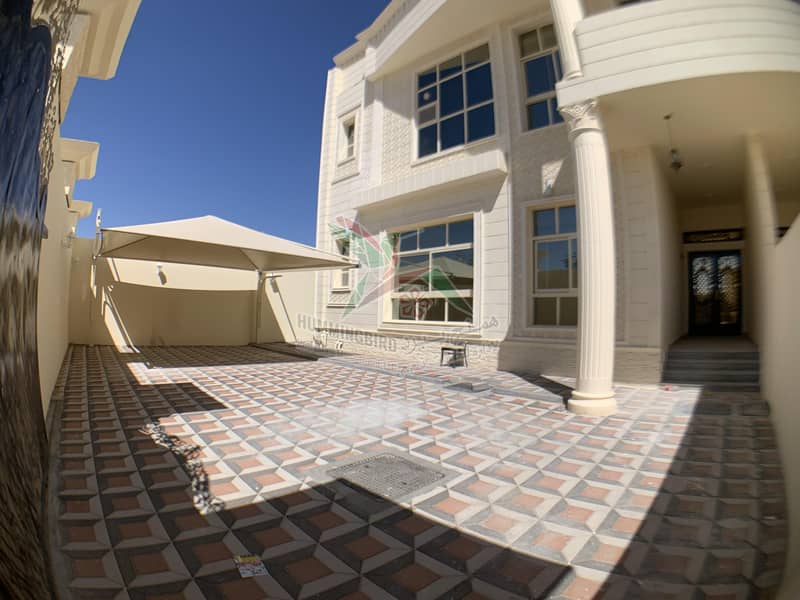 New Brand Luxury Villa for Rent in Shiab Al Ashkar