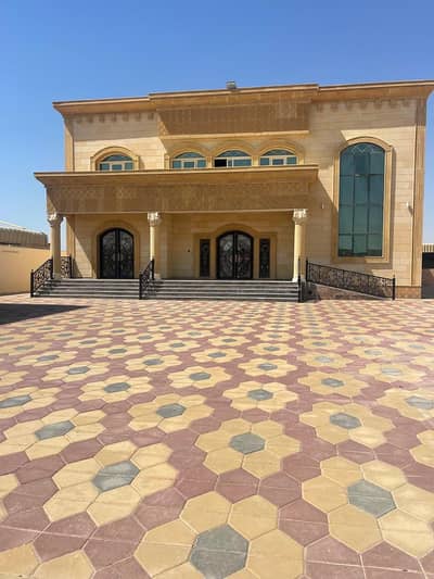 Villa for rent in Al-Raqayeb area, with air conditioners, electricity and water
