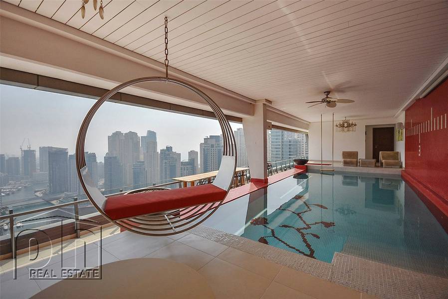 Large Luxurious Penthouse. Full marina view.