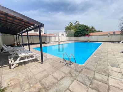 3 Bedroom Villa for Rent in Umm Suqeim, Dubai - Shared Pool+Squash | Private Garden | Kite Beach