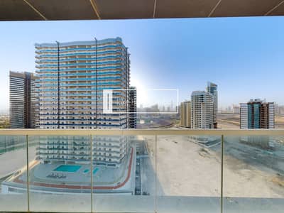 2-Bedroom | High-Floor | Partial Canal View