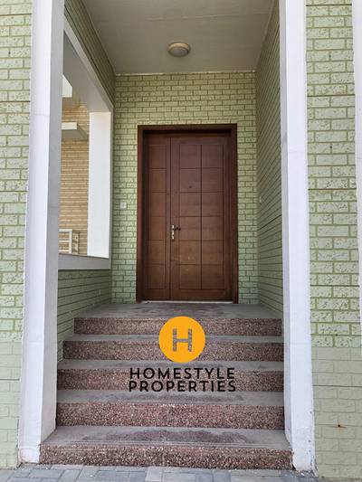 LIMITED TIME PRICE DROP ON LARGE 4 BEDROOM PLUS MAIDS ROOM 5 BATH VILLA!!! LIMITED TIME PRICE DROP ON LARGE 4 BEDROOM PLUS MAIDS ROOM 5 BATH VILLA!!!