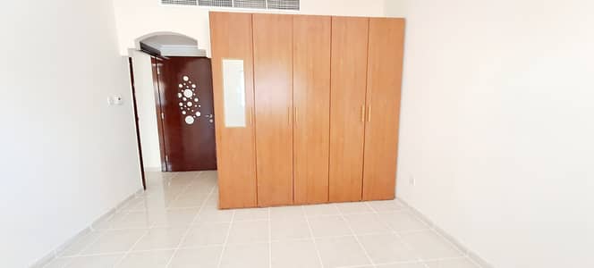 Mr. Dilawar Hussain very spacious 2bhk apartment only in karama rent 65k