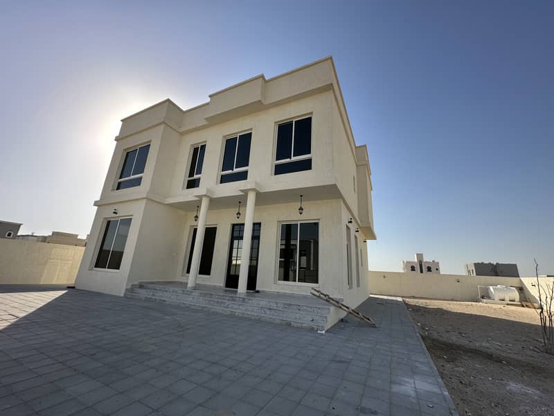 Brand New | 4 Bedroom Modern Style Villa in Al Awir