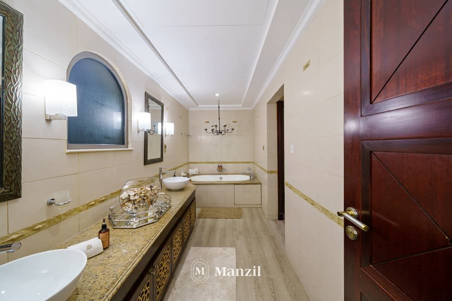 28 Bathroom Area