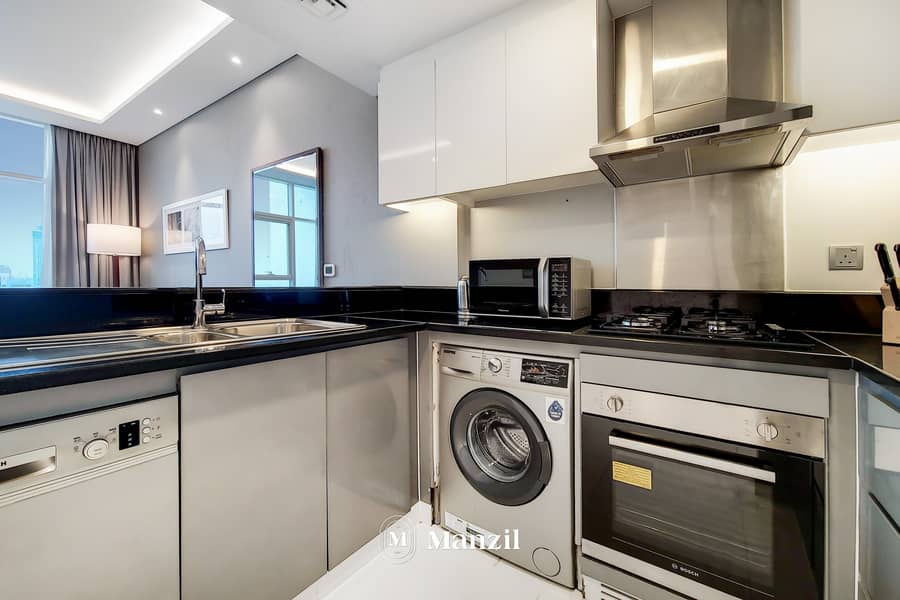 8 Kitchen Area