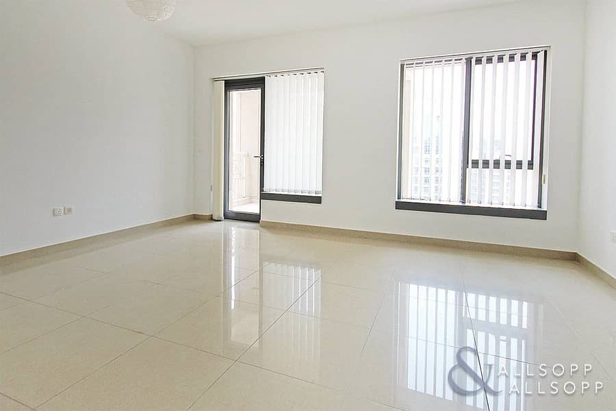 Fantastic Layout | Blvd View | High Floor Fantastic Layout | Blvd View | High Floor