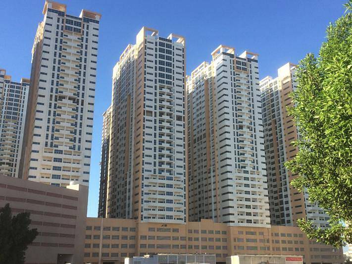 位于阿尔萨万，阿治曼第一大厦 2 卧室的公寓 39000 AED - 3640876