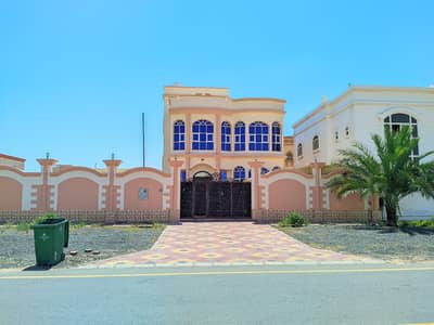 6 bedroom villa for rent in hamidiya Ajman