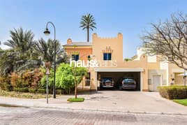 Large Corner Plot | Private Pool | July Available