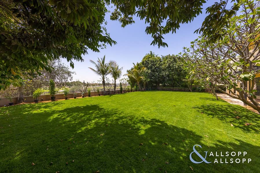 Huge Plot | Golf Course View | Vacant